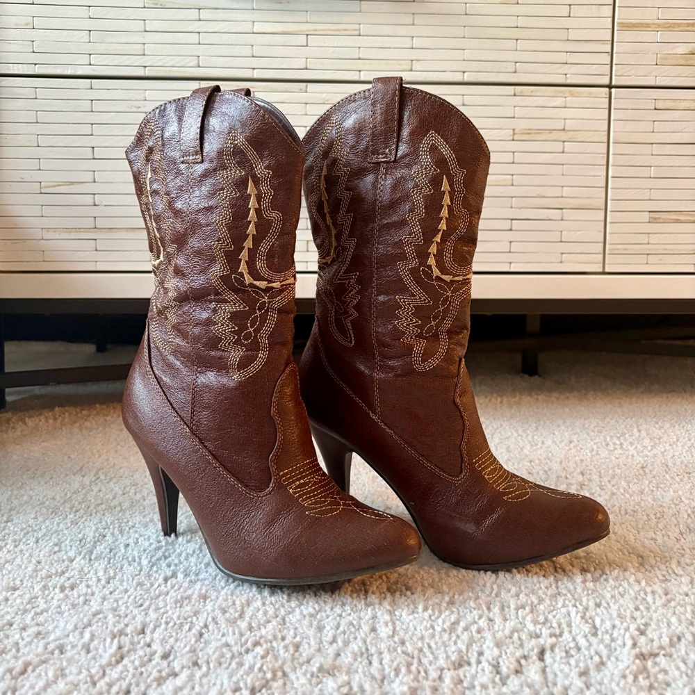 Ellie Brown Heeled Mid-calf Western Boots